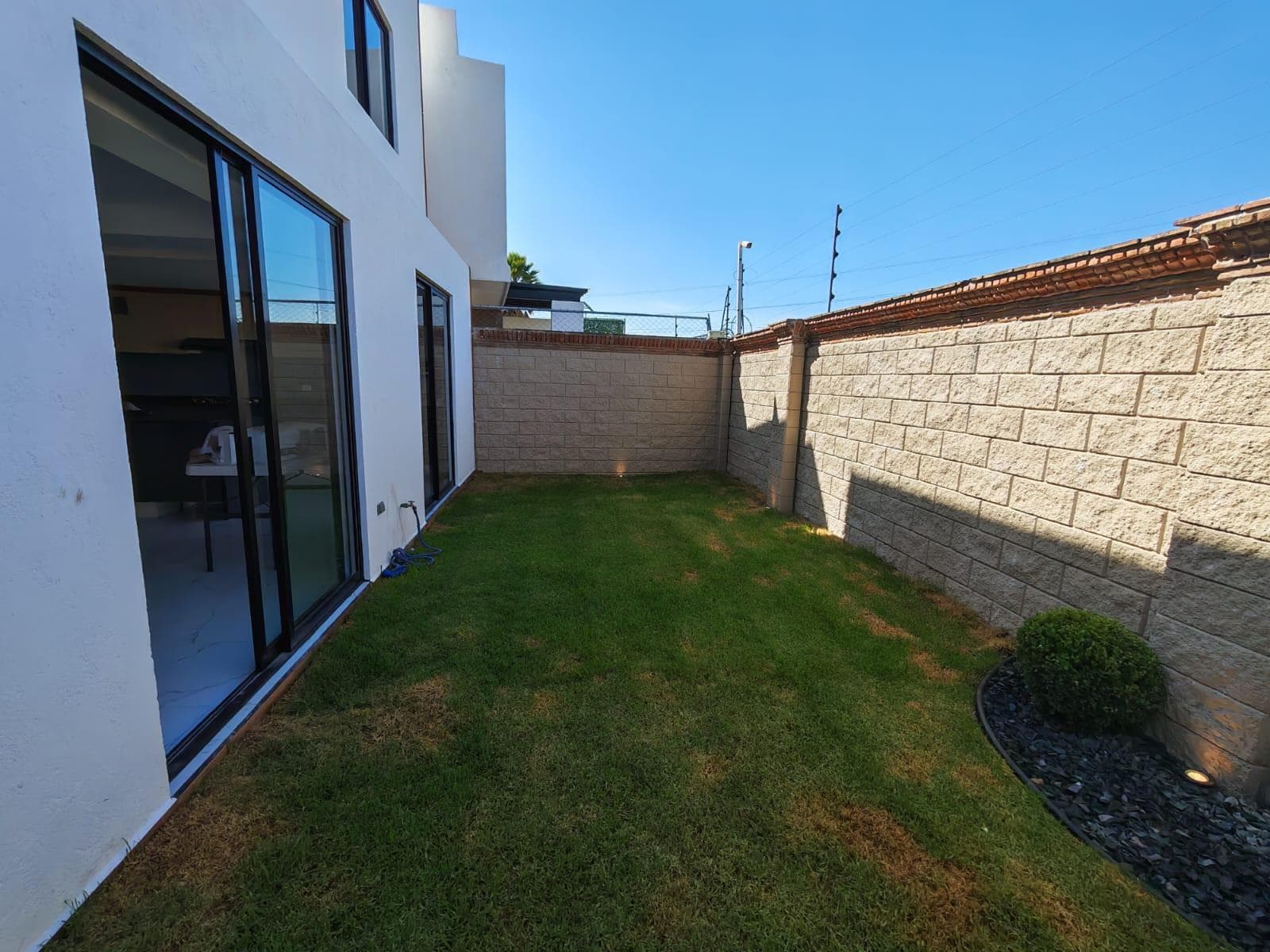 BEAUTIFUL HOME FOR SALE IN PARQUE SANTIAGO, LOMAS DE ANGELOPOLIS, PUEBLA