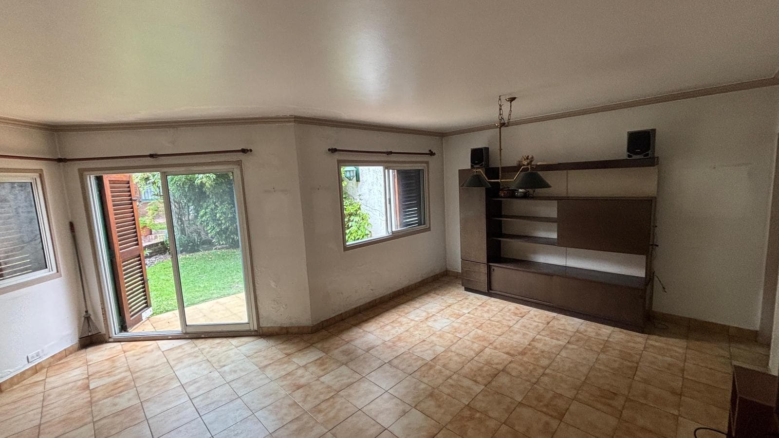 House for Sale in Adrogue