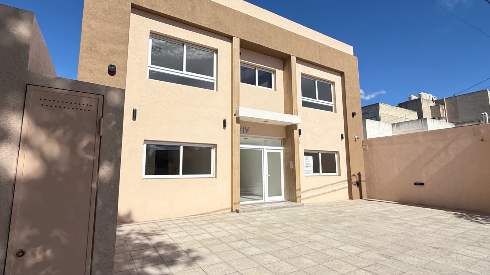 Brand-new apartments in the heart of Lobos—now COMPLETED!