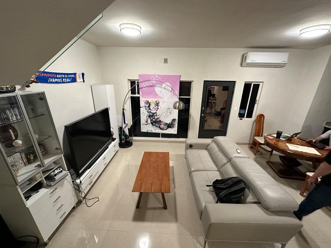 HOUSE FOR SALE OR RENT IN THE TOWN CENTER OF SAN PEDRO GARZA GARCIA