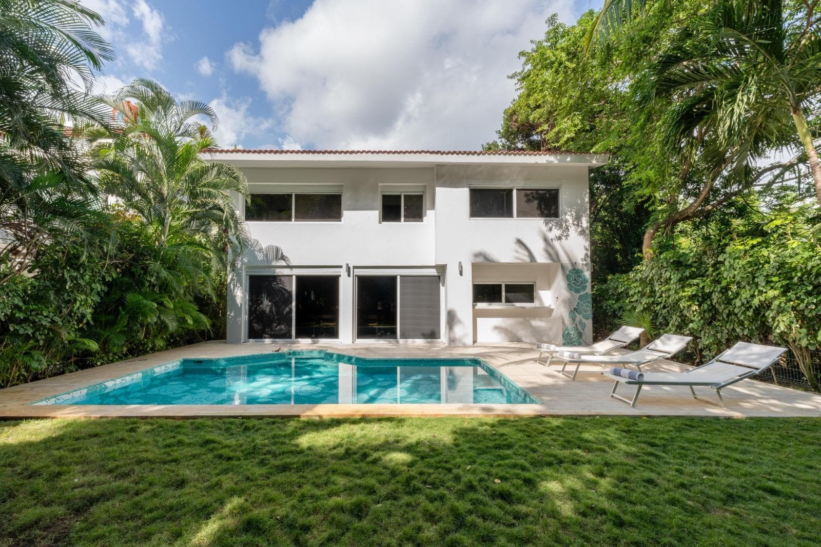 6-Bedroom Home for Sale with Golf Course Views – Villa Belfiore Club Real Playacar