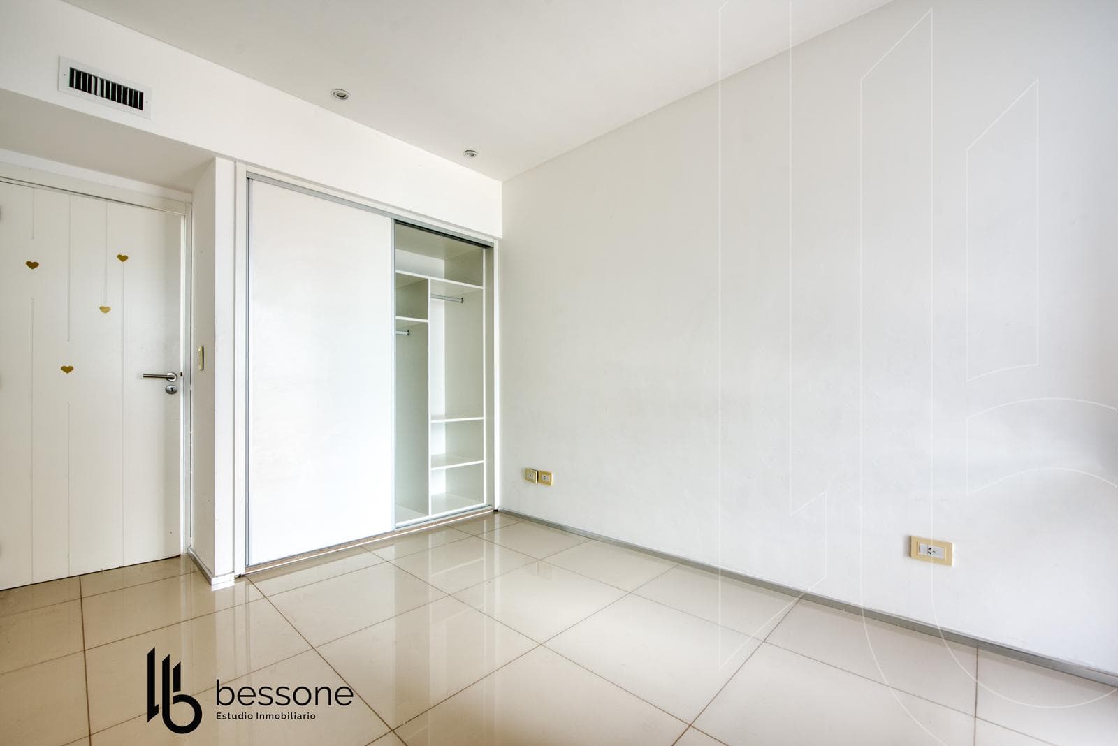 Apartment in Stella Maris
