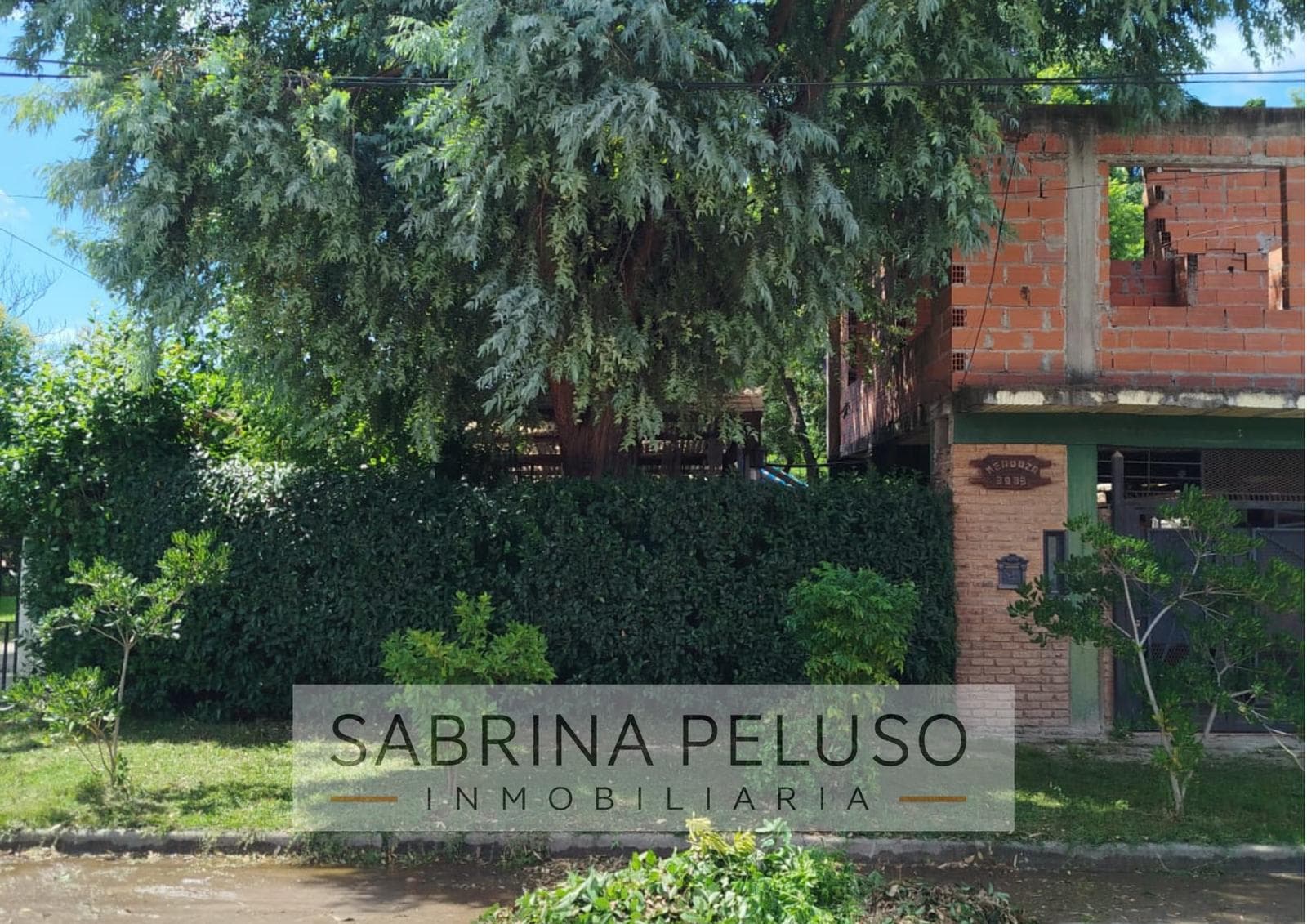 Casa en V.Zapiola