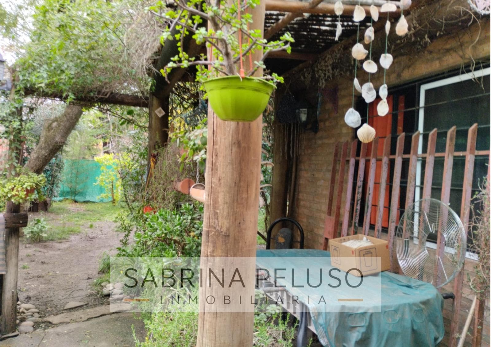 Casa en V.Zapiola