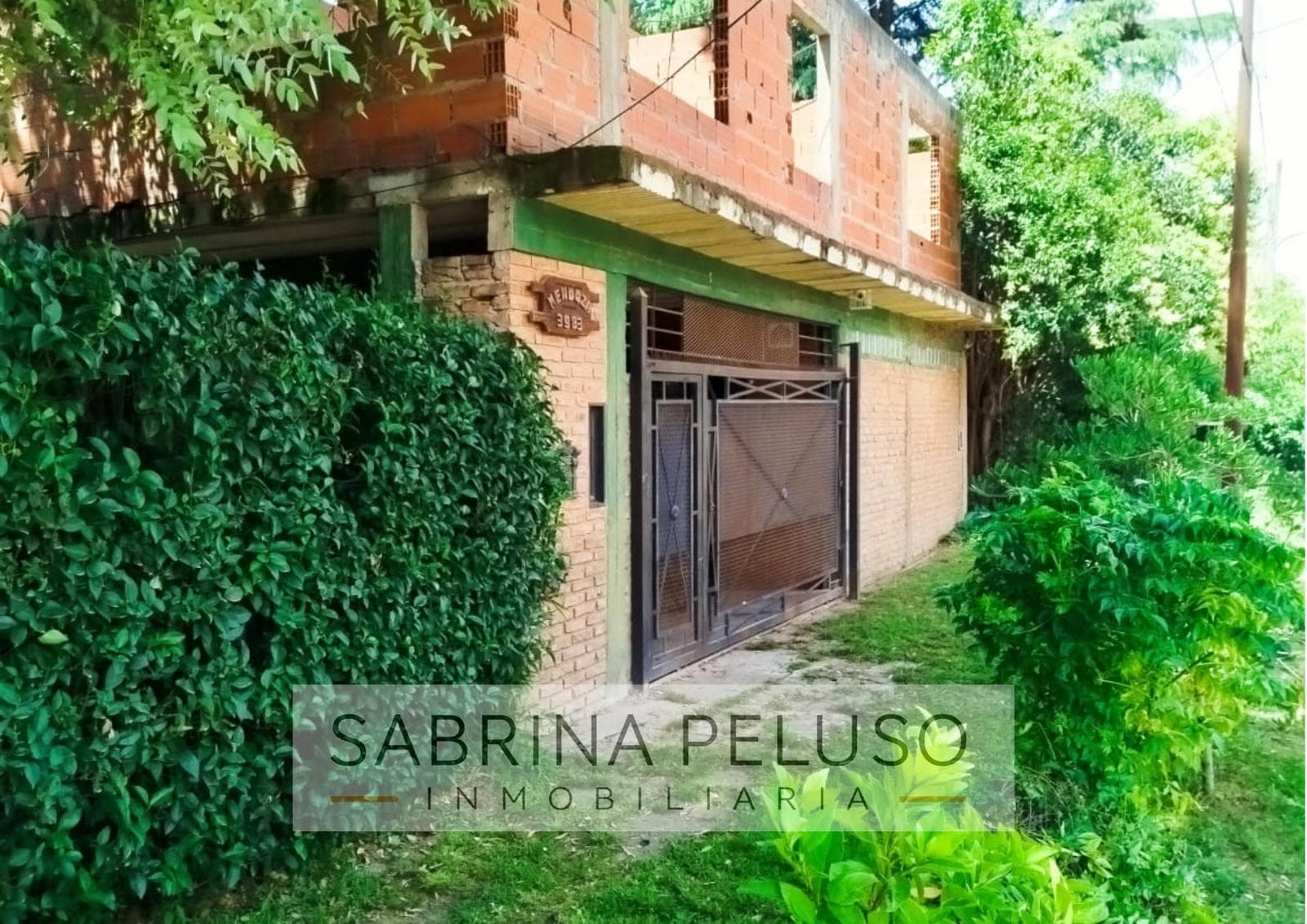 House in V. Zapiola
