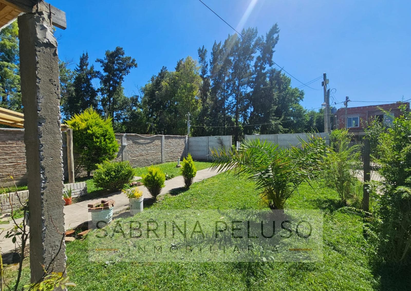 4-room house for SALE located in Merlo
