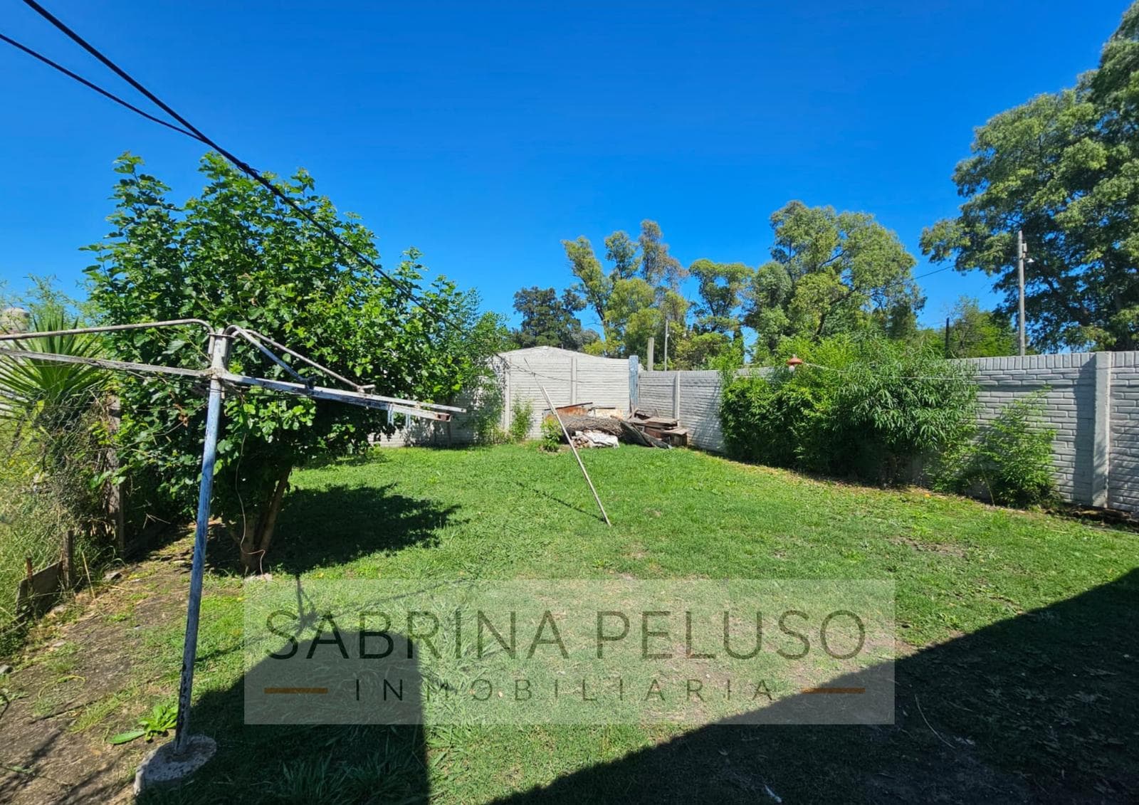 4-room house for SALE located in Merlo