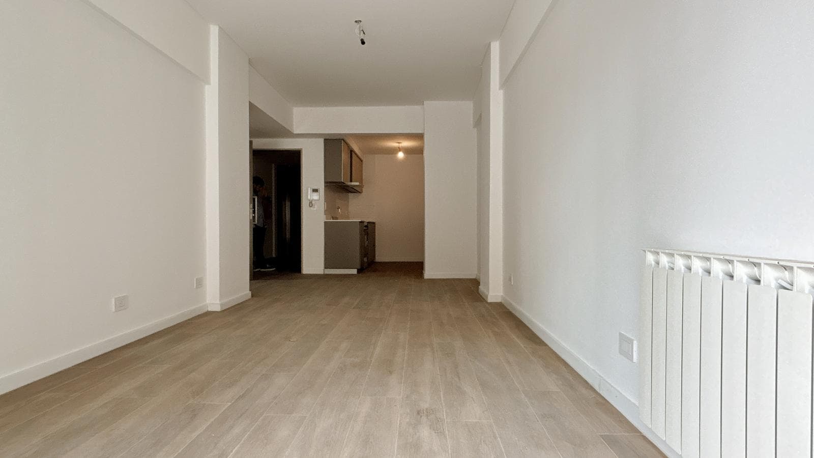 Brand-new 2-bedroom apartment with a huge patio in Nuñez