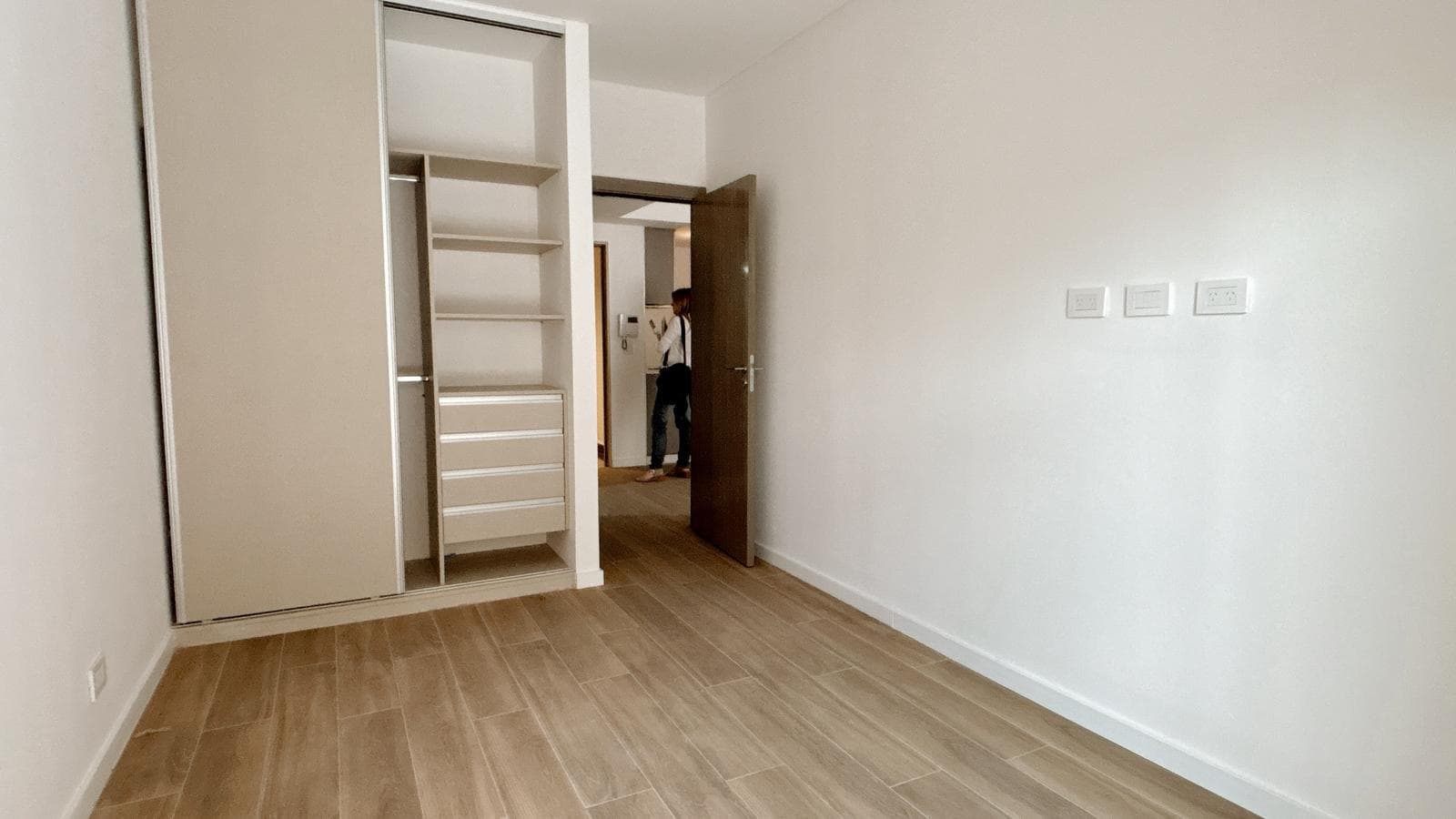 Brand-new 2-bedroom apartment with a huge patio in Nuñez
