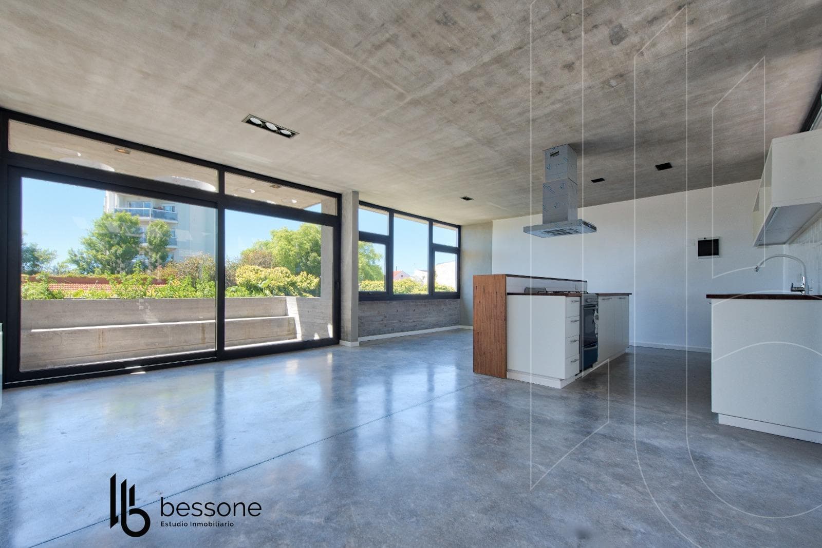 2-Room Apartment with Garage, Brand-New, Parque Luro