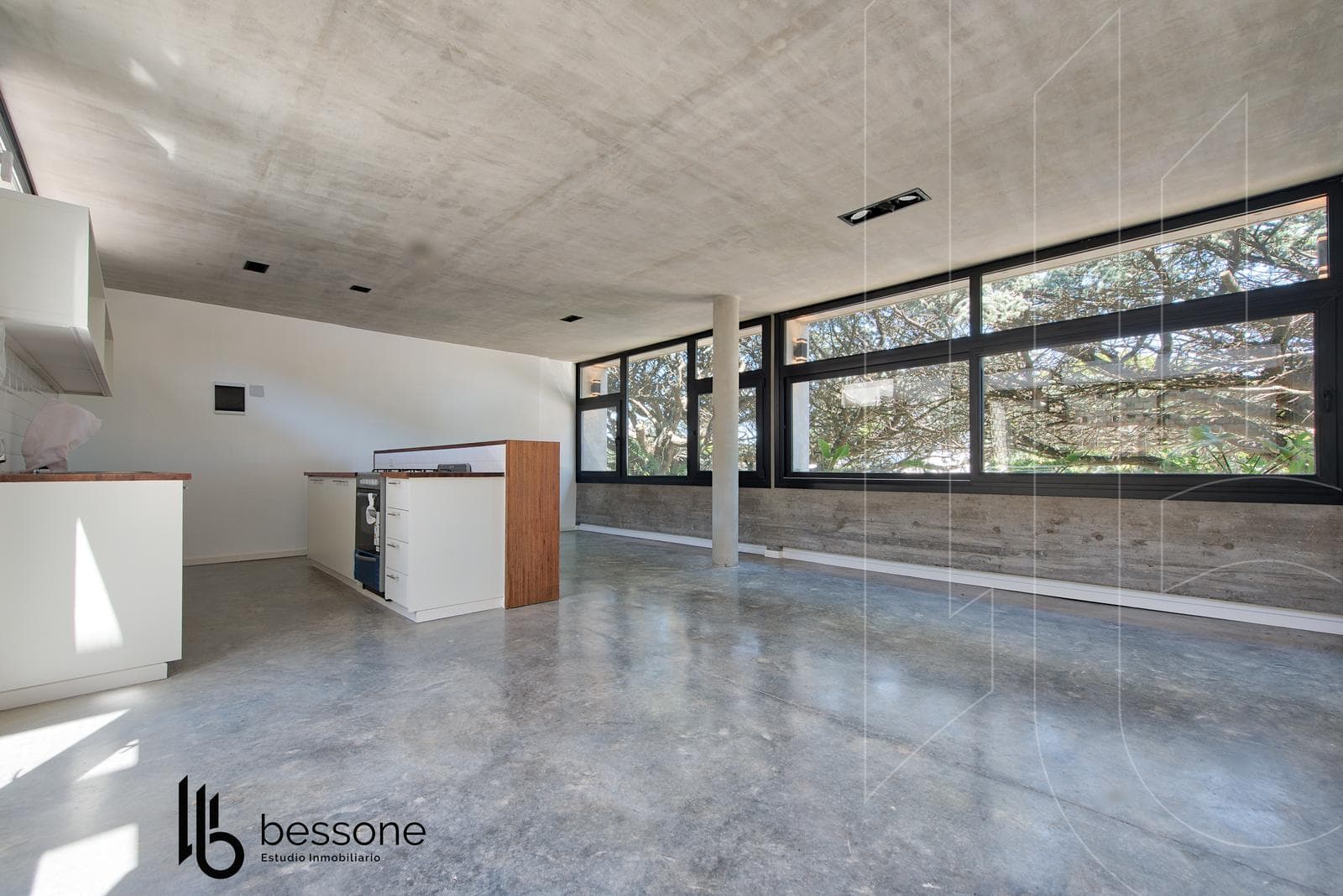 2-Room Apartment with Garage, Brand-New, Parque Luro