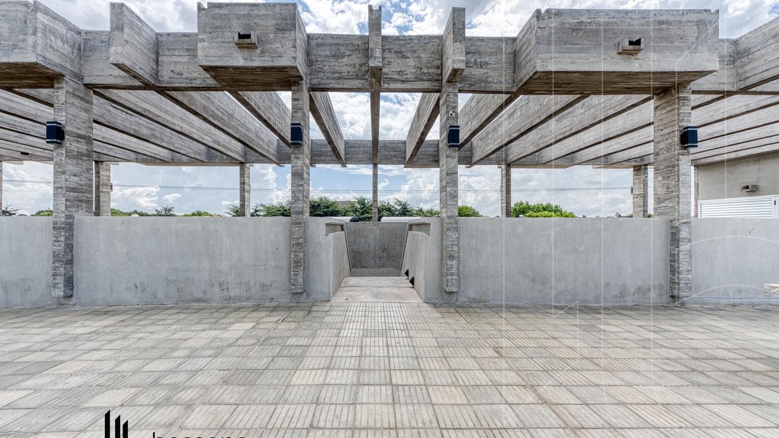 2-Room Apartment with Garage, Brand-New, Parque Luro