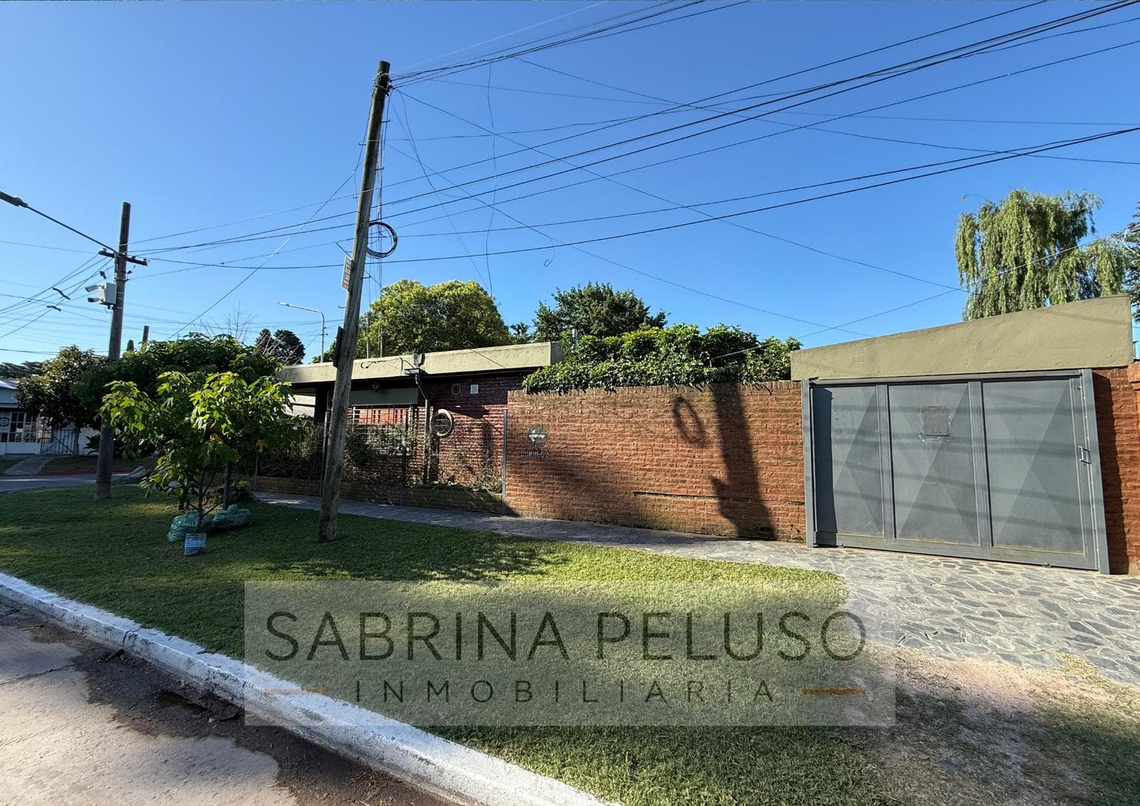 House for Sale in Moreno