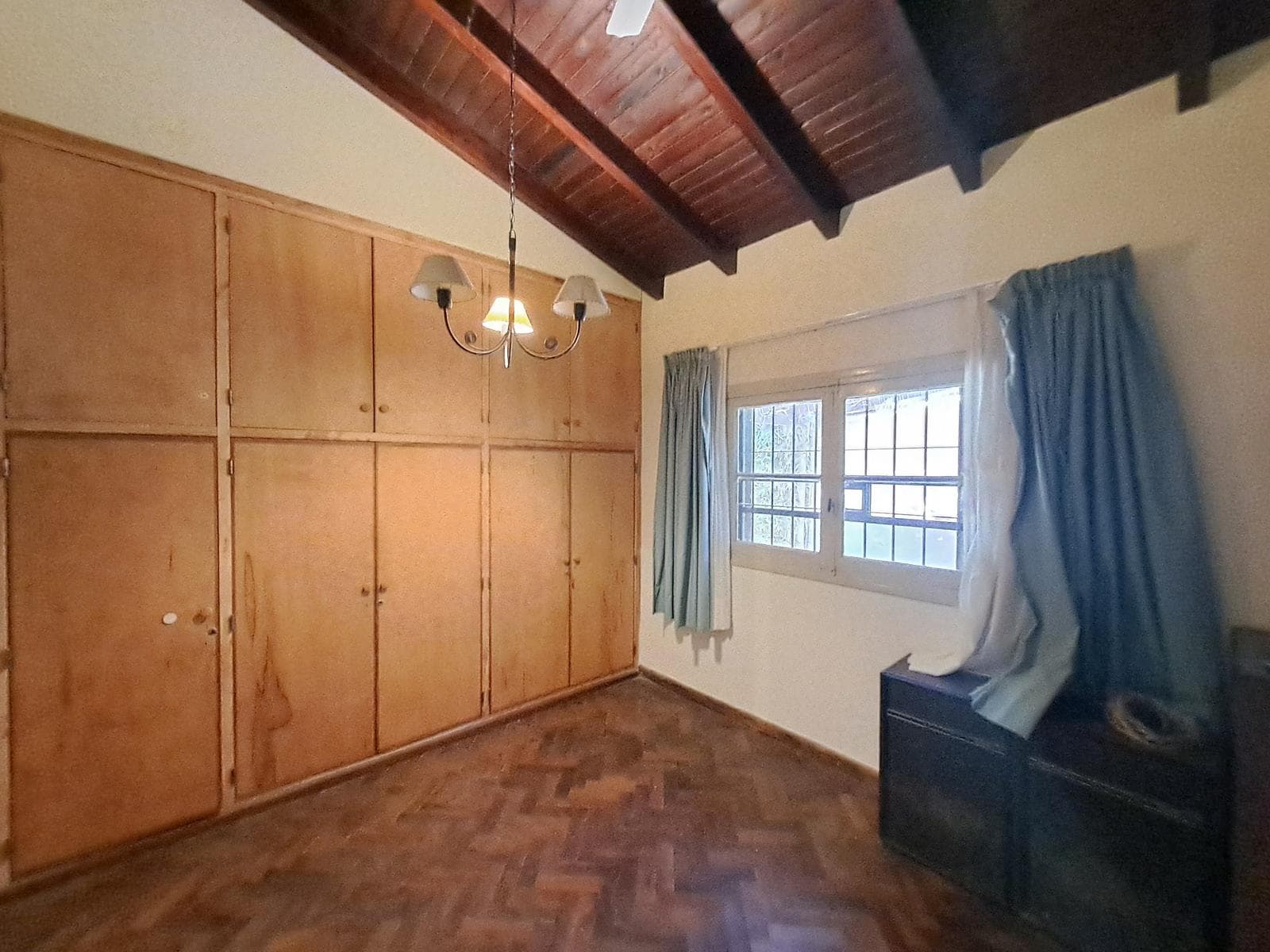 For Sale - Home Eligible for a Mortgage - 3 bedrooms + studio - Dorrego
