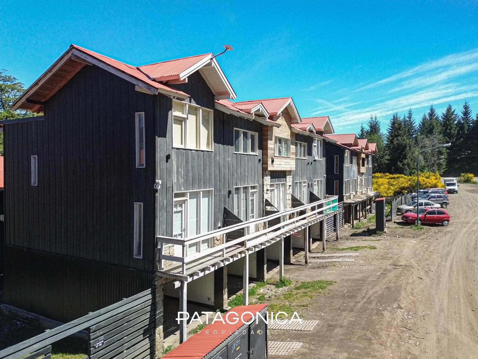 80 m² TRIPLEX FOR SALE, FULLY FURNISHED, DOWNTOWN, VILLA LA ANGOSTURA