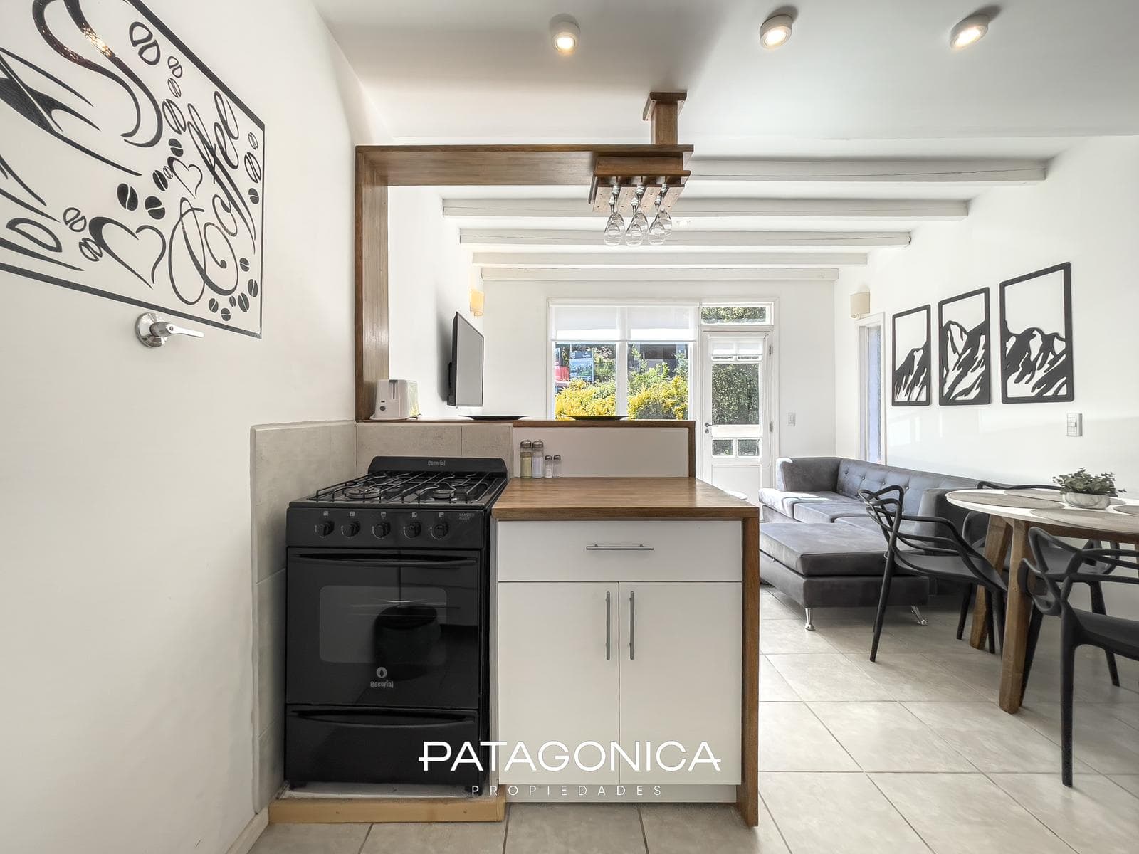 80 m² TRIPLEX FOR SALE, FULLY FURNISHED, DOWNTOWN, VILLA LA ANGOSTURA