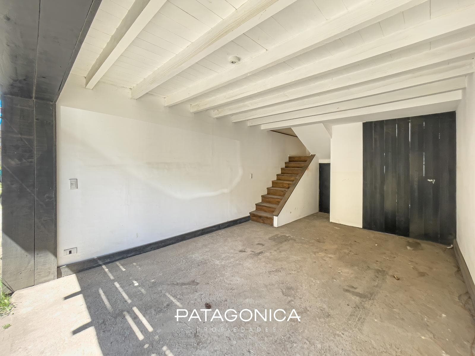 80 m² TRIPLEX FOR SALE, FULLY FURNISHED, DOWNTOWN, VILLA LA ANGOSTURA