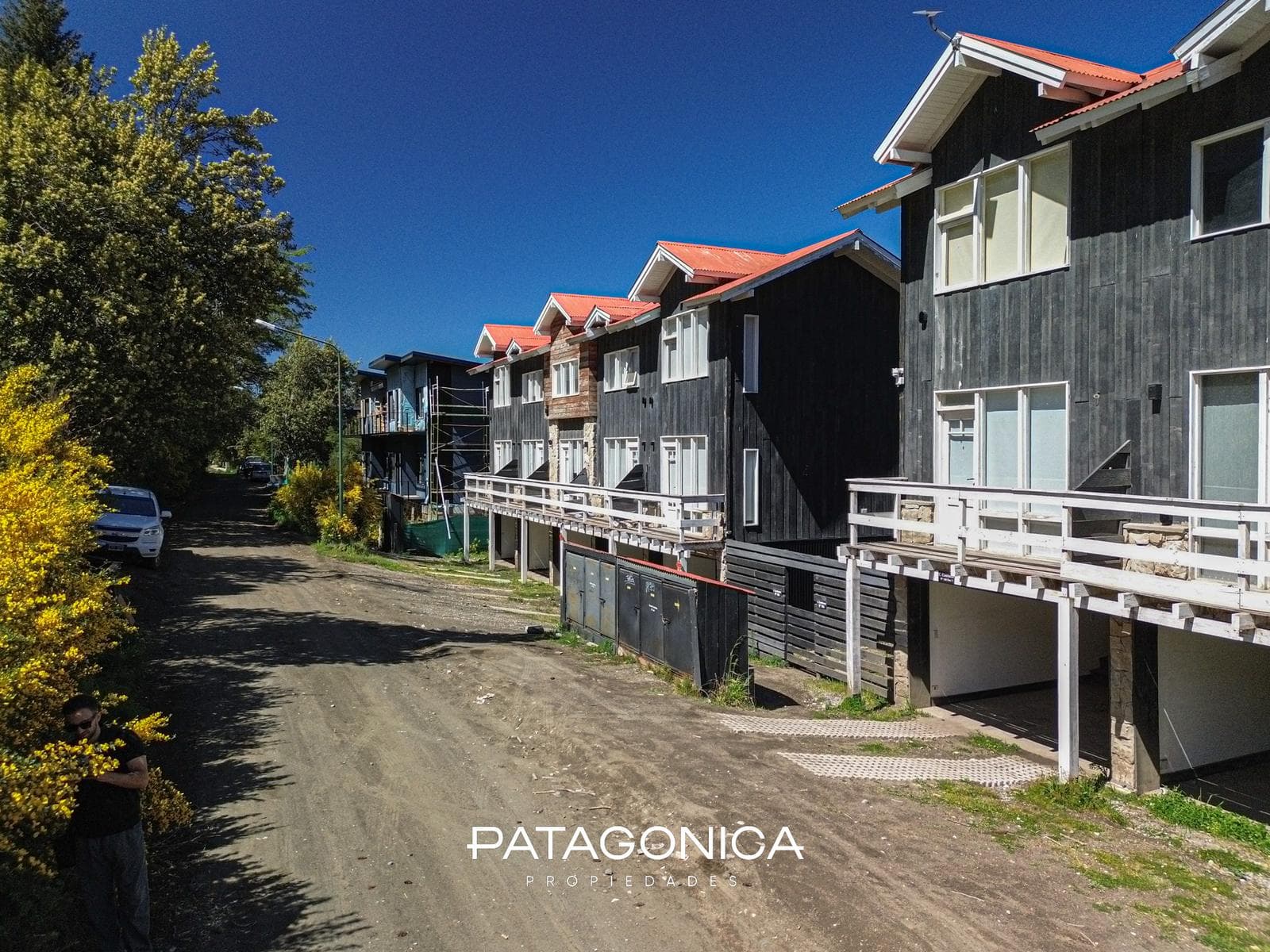80 m² TRIPLEX FOR SALE, FULLY FURNISHED, DOWNTOWN, VILLA LA ANGOSTURA