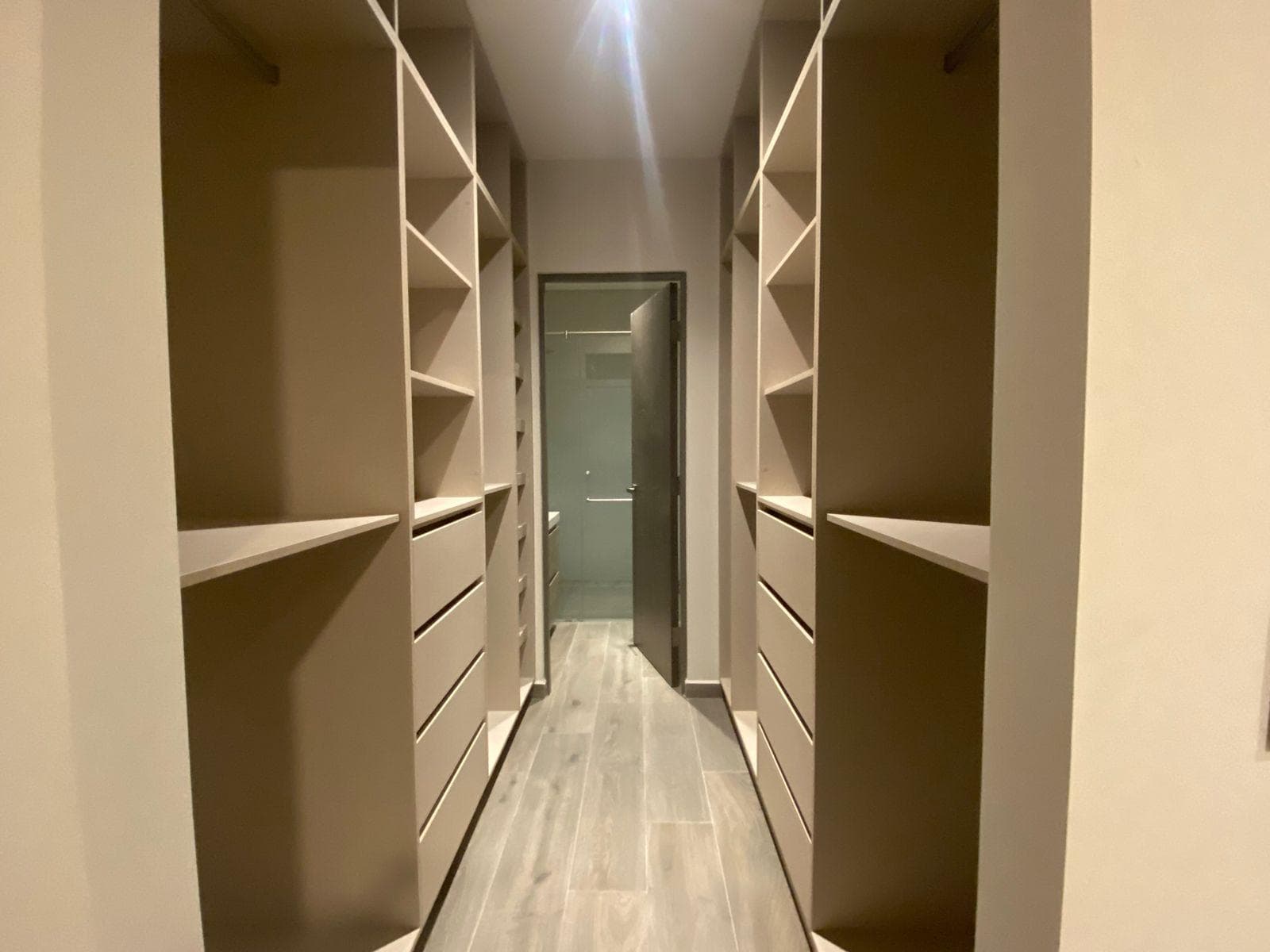 APARTMENT FOR RENT IN TORRE WEST