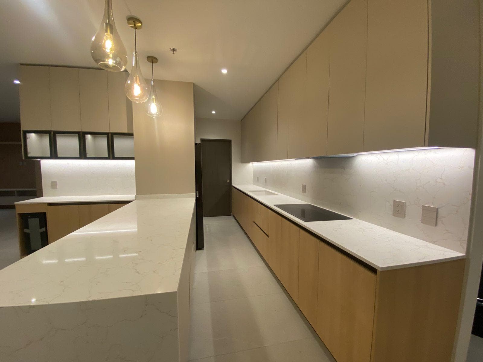APARTMENT FOR RENT IN TORRE WEST
