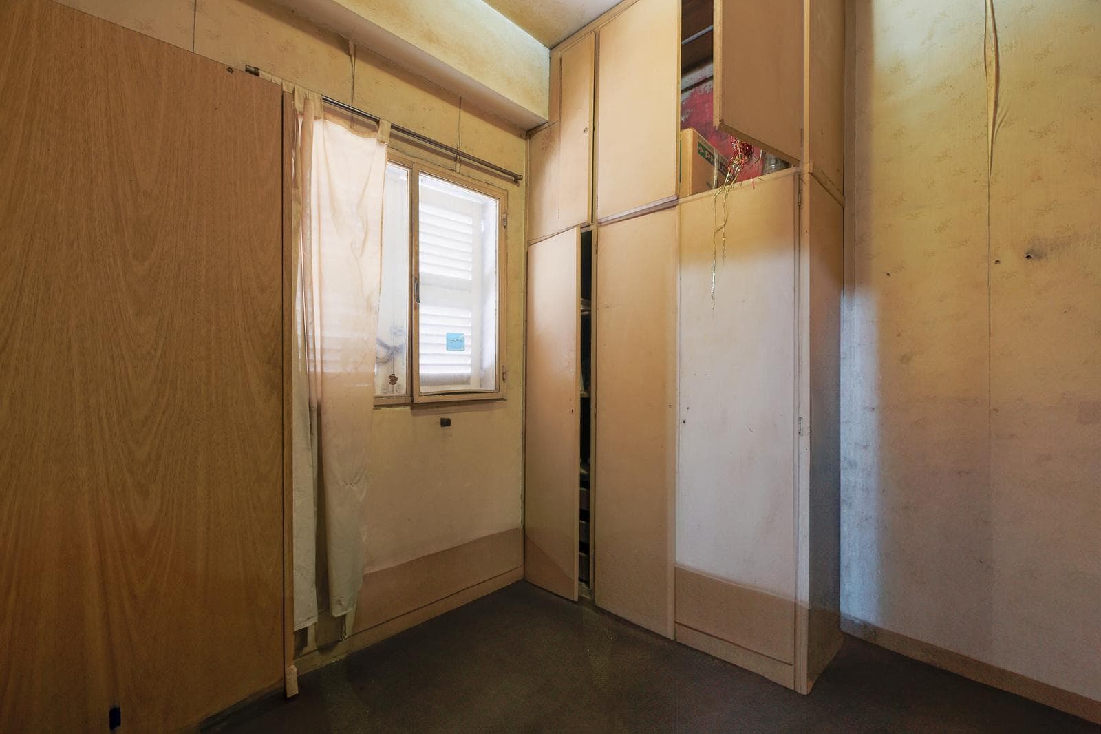 3-room apartment in Villa Urquiza - Low Maintenance Fees - Needs Renovation