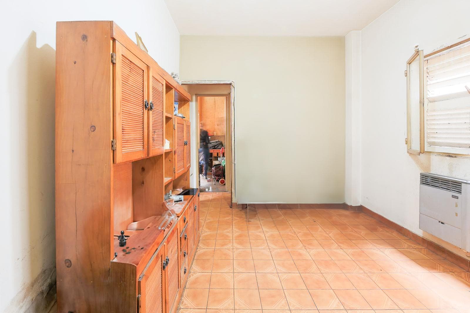 3-room apartment in Villa Urquiza - Low Maintenance Fees - Needs Renovation