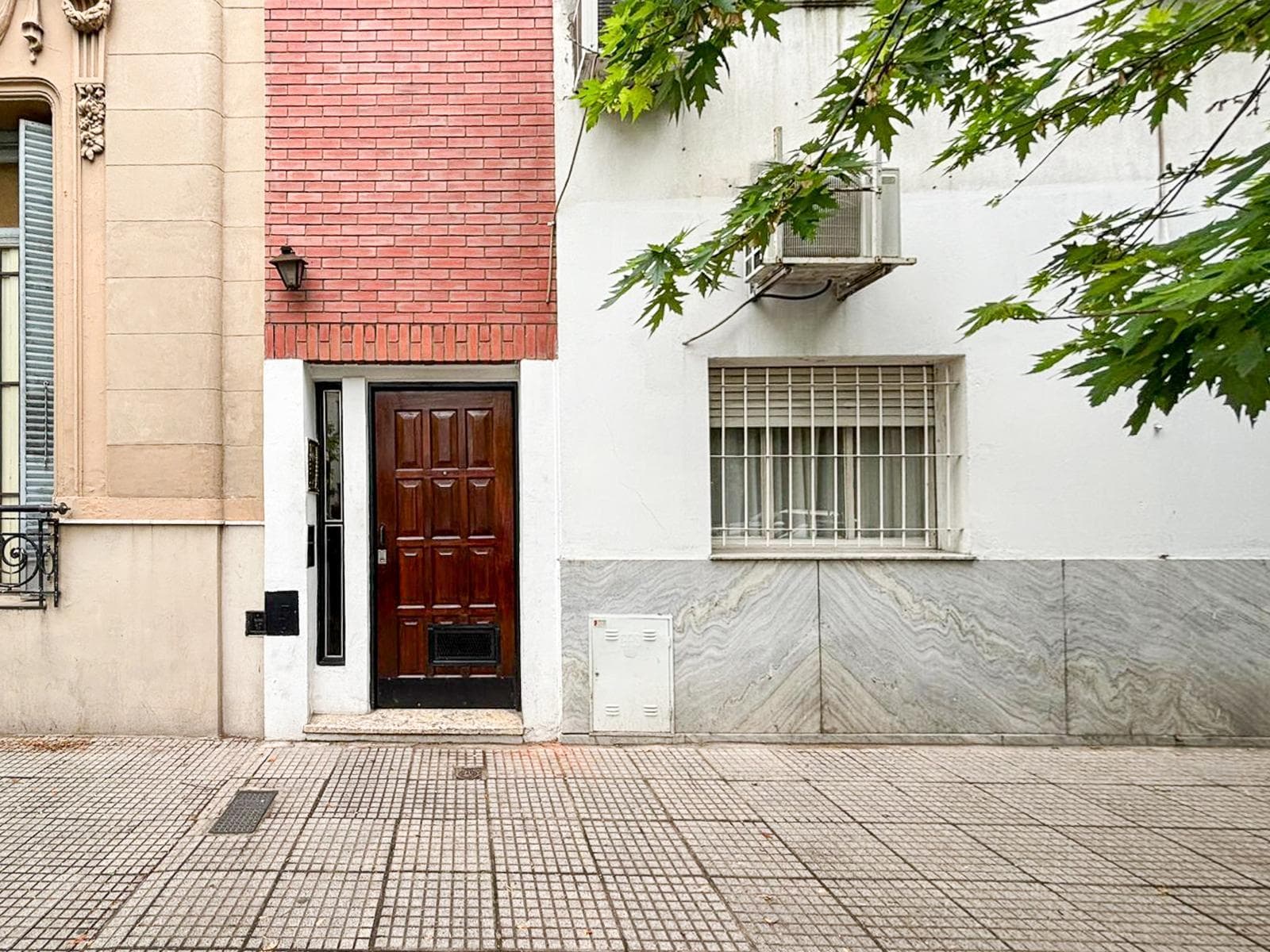 3-room apartment in Villa Urquiza - Low Maintenance Fees - Needs Renovation