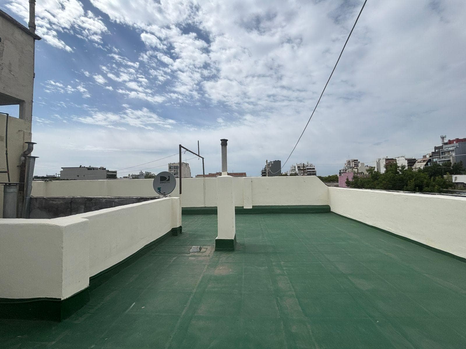 3-room apartment in Villa Urquiza - Low Maintenance Fees - Needs Renovation