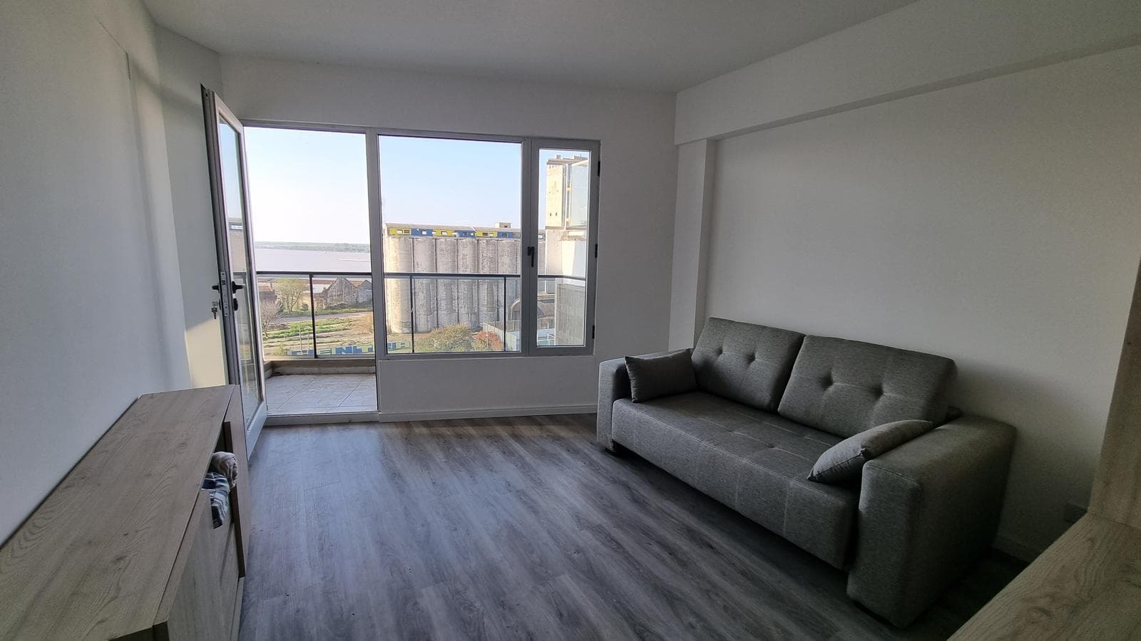 For Sale/Financing: One-Bedroom Apartments with Amenities. Puerto Norte, Rosario