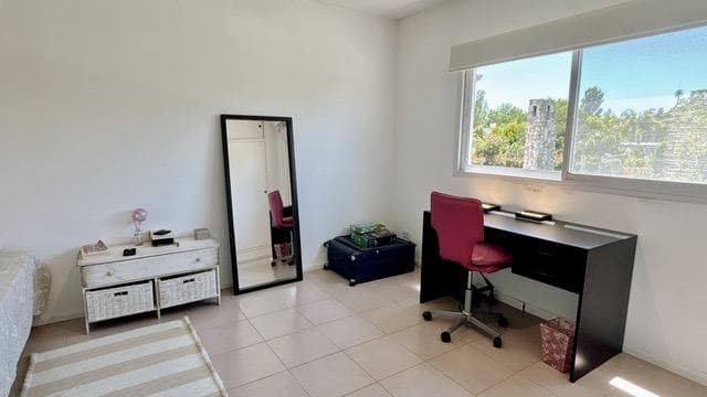 ANNUAL RENTAL: 3-Bedroom House on an Enclosed Lot in San Isidro Labrador