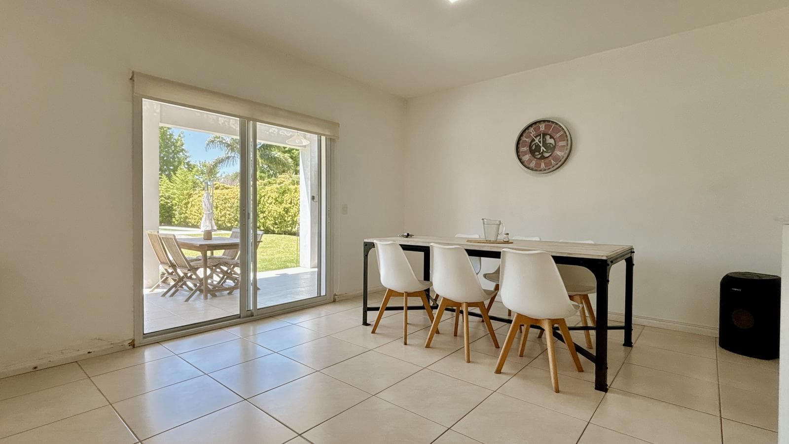ANNUAL RENTAL: 3-Bedroom House on an Enclosed Lot in San Isidro Labrador