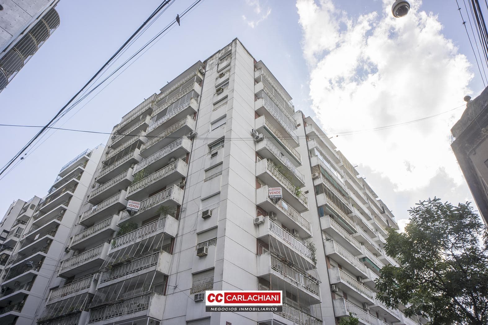 4-Bedroom Apartment for Sale with Garage - Rosario, Barrio Martin