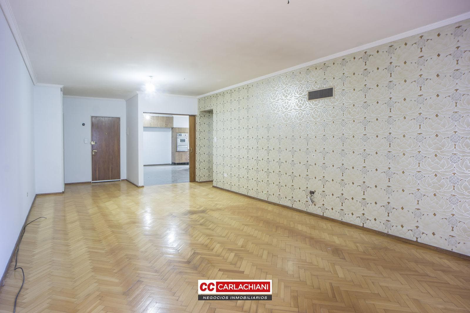 4-Bedroom Apartment for Sale with Garage - Rosario, Barrio Martin