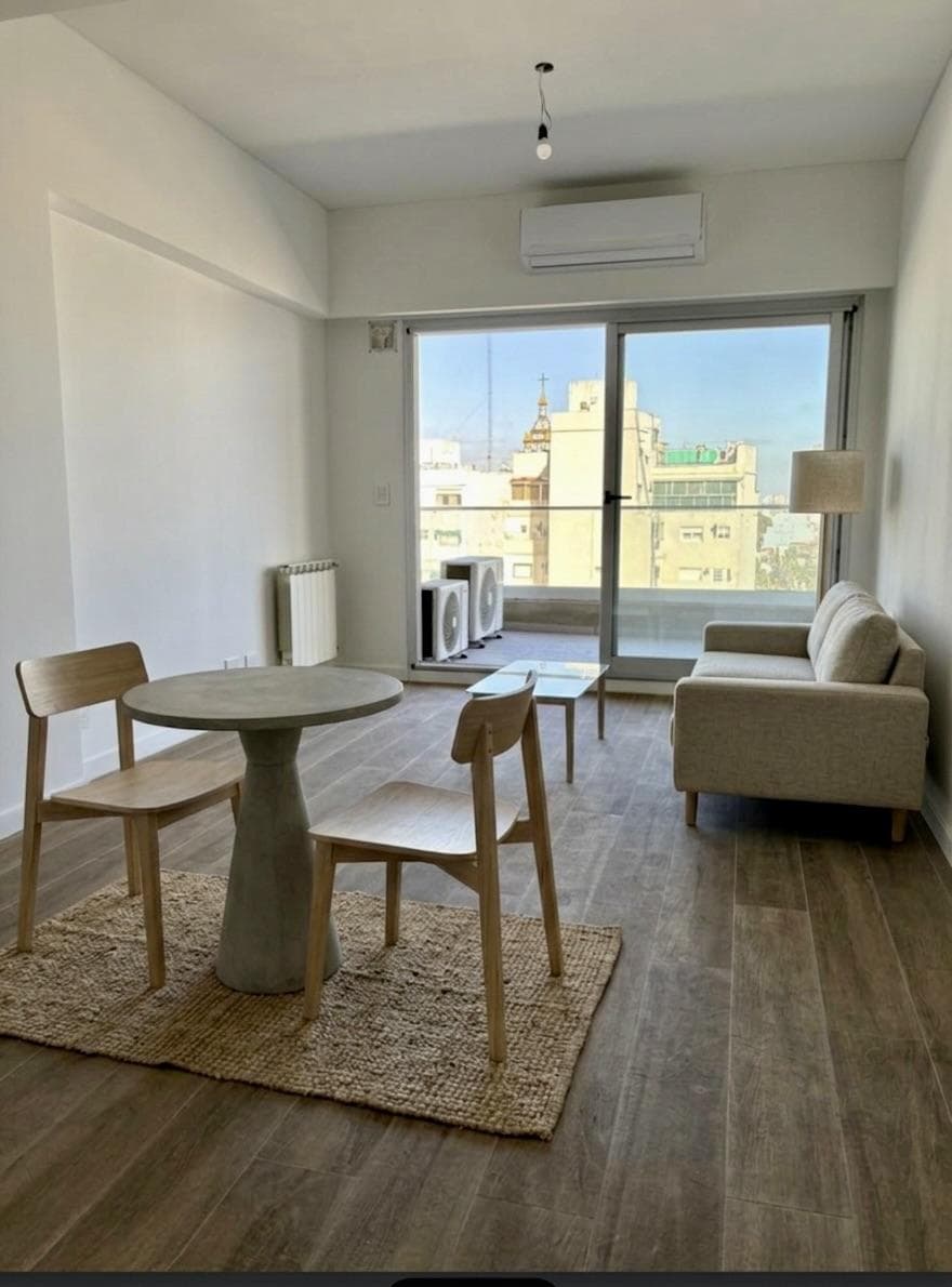 Brand-new 2-room apartment with amenities and low maintenance fees in Nuñez. High-end building.