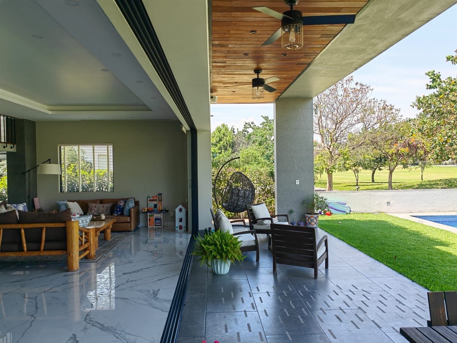 House - Paraíso Country Club Subdivision
