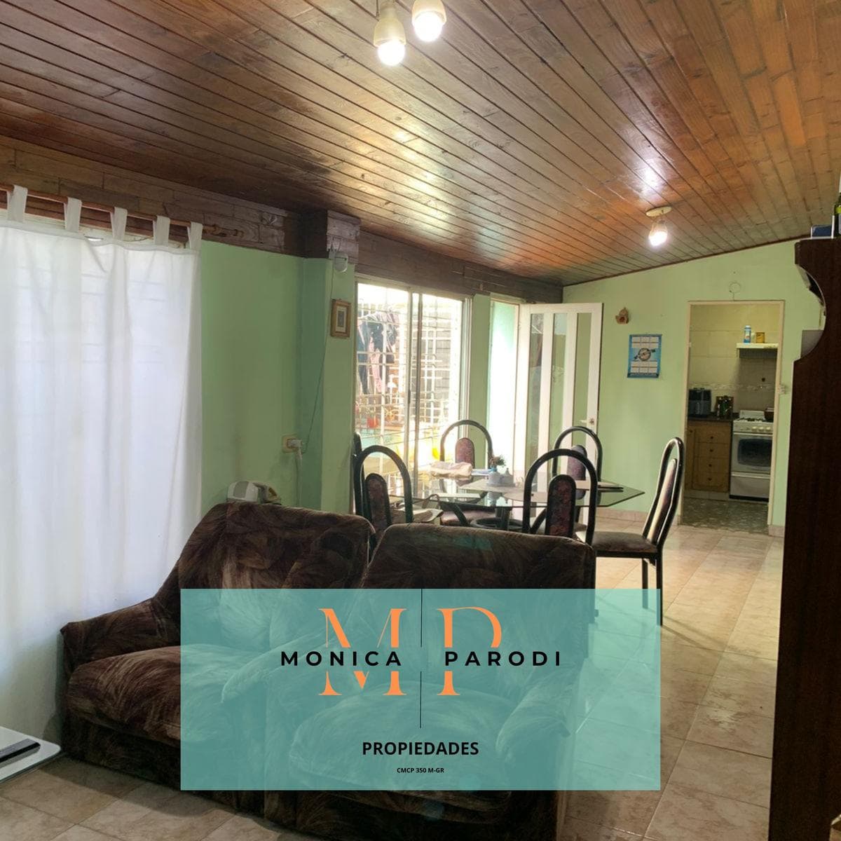 House for Sale in Villa Luzuriaga – 3 Bedrooms