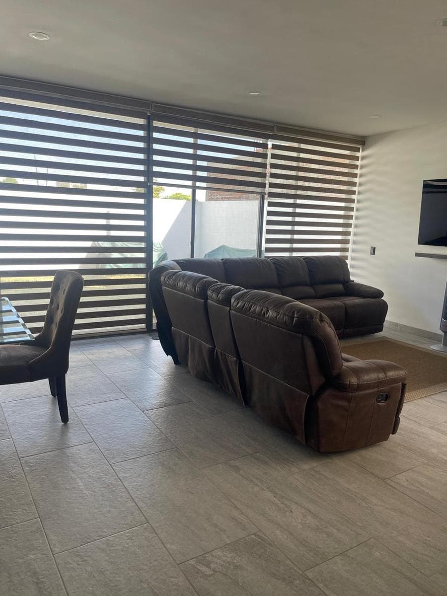 FURNISHED HOUSE FOR RENT, MAYORAZGO DEL CARMÉN, León, GTO, NEAR THE INDUSTRIAL ZONE