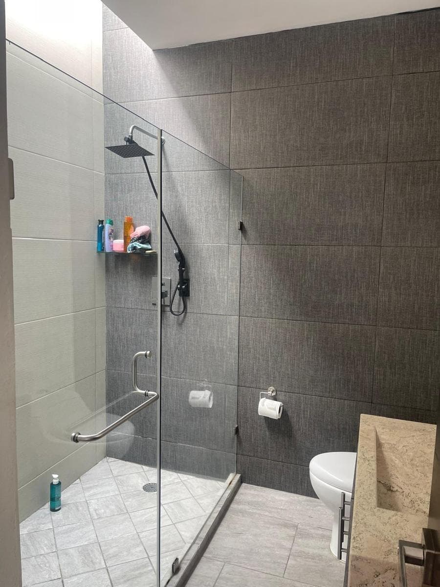 FURNISHED HOUSE FOR RENT, MAYORAZGO DEL CARMÉN, León, GTO, NEAR THE INDUSTRIAL ZONE