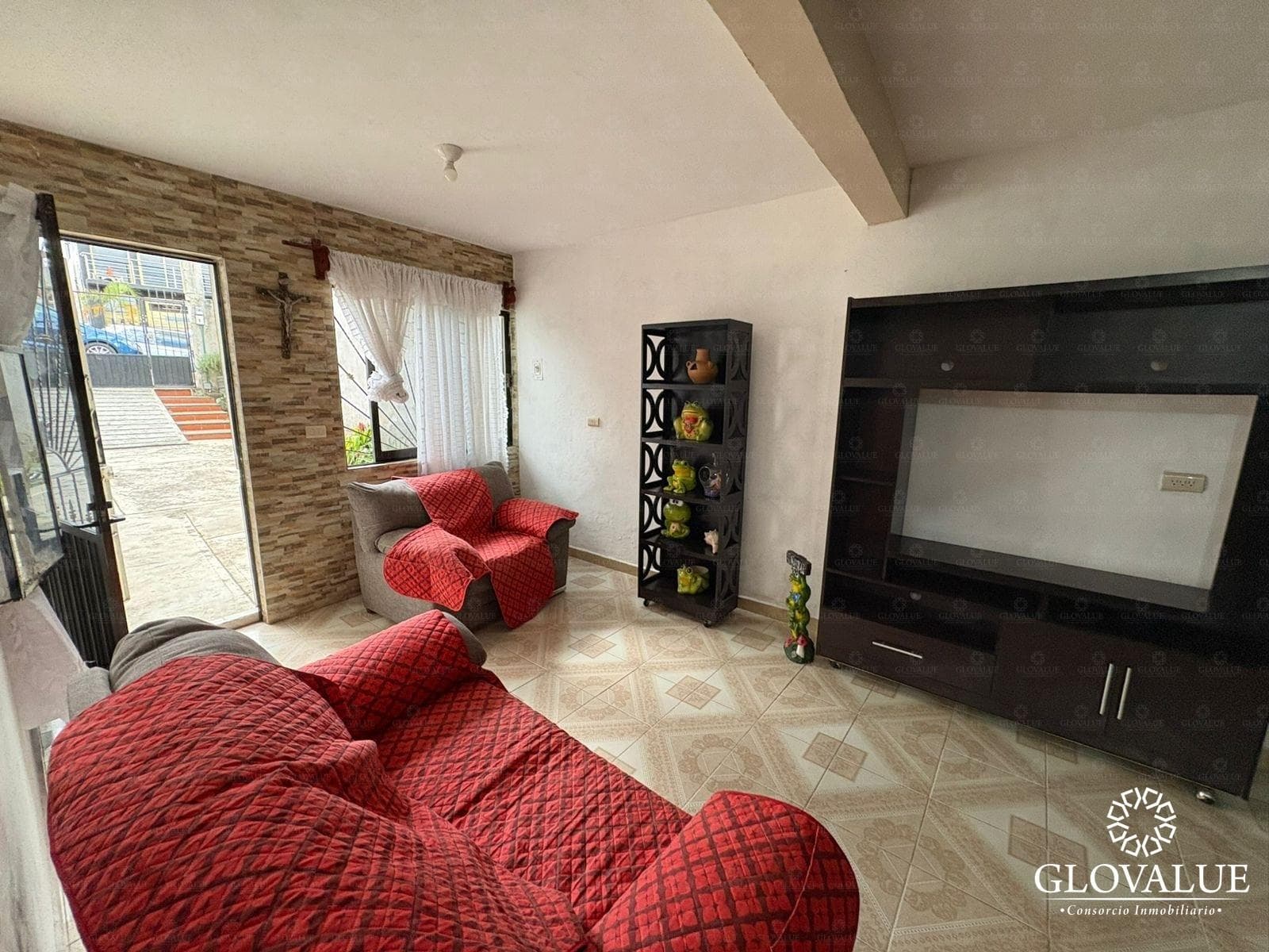 House for sale in Col. Revolución, $2,000,000. Spacious and ideal for investment
