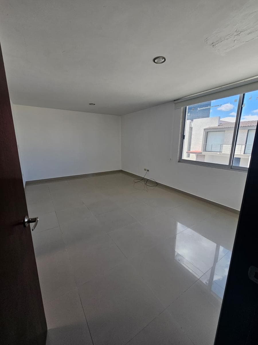 House for Sale - Valle Real Subdivision