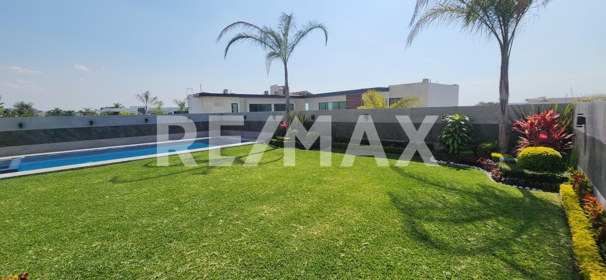 House for Sale in Morelos, Lomas de Cocoyoc
