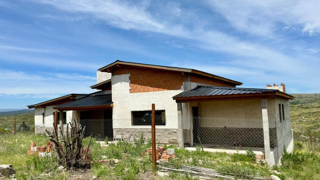 House in Villa Giardino