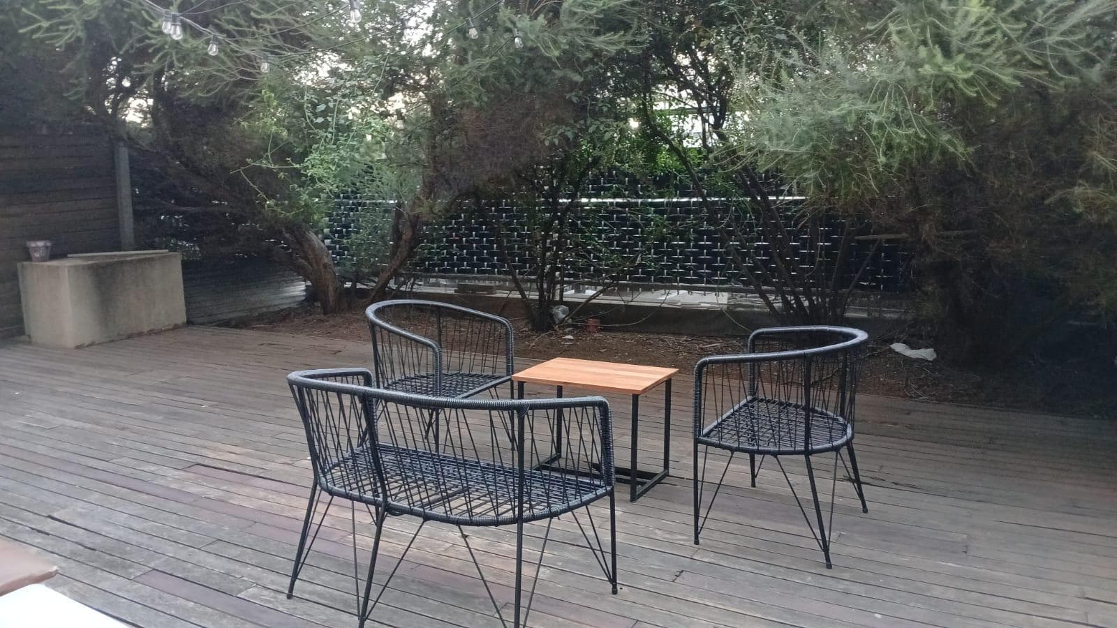 2-room apartment for sale with a large terrace and covered parking space, Tigre. Great access!