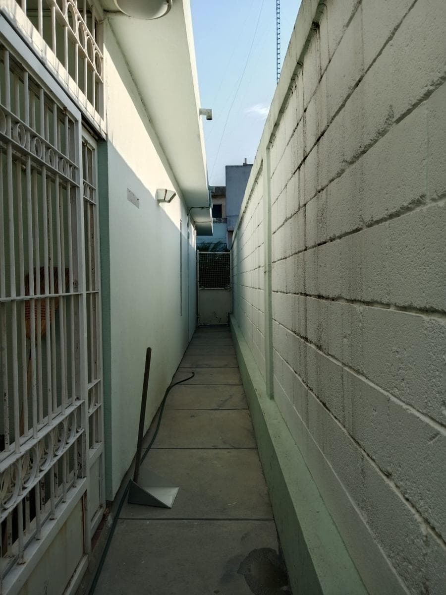 HOUSE FOR SALE IN CUMBRES, FIRST SECTOR