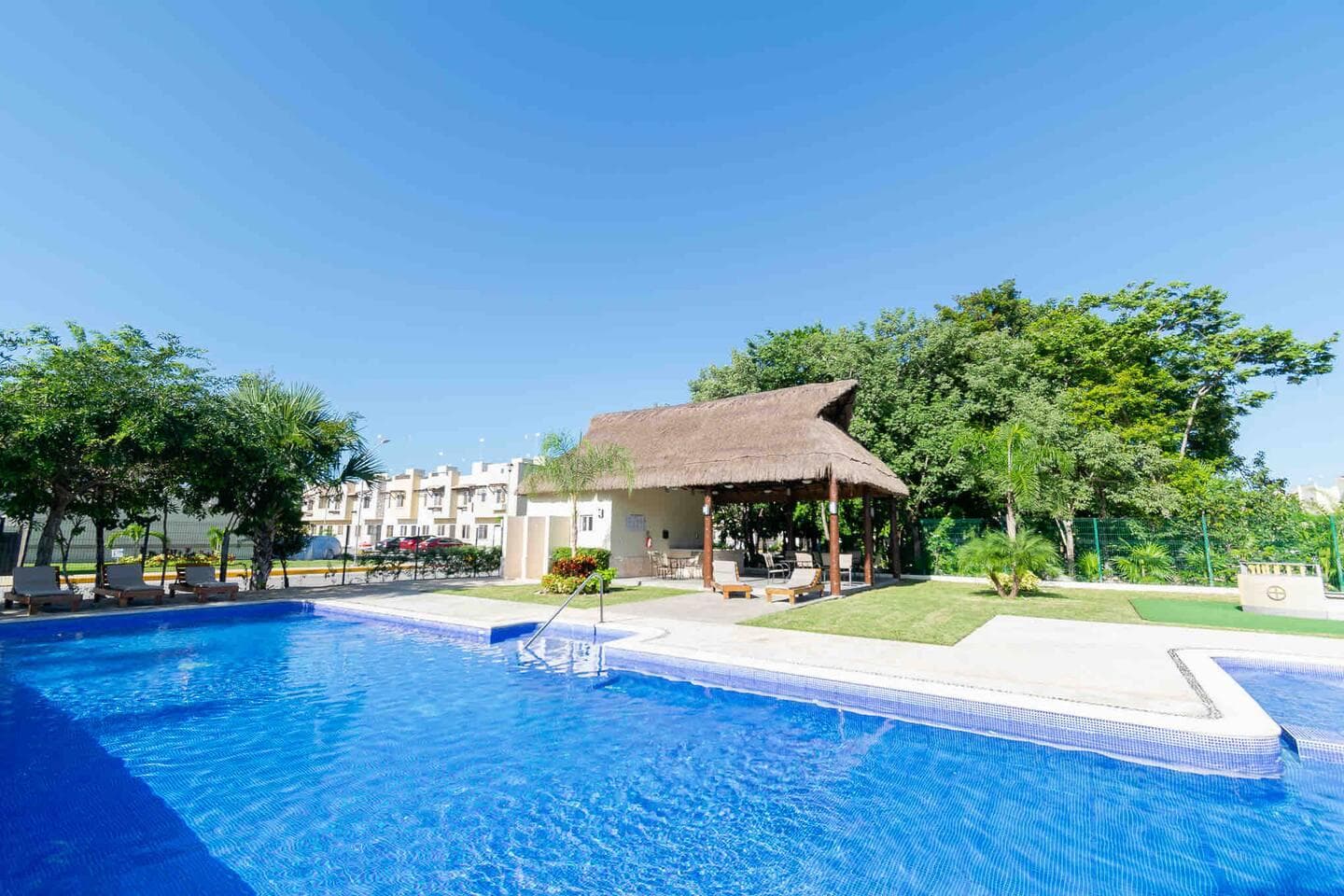 2-Bedroom Apartment for Rent in Real Amalfi | Playa del Carmen