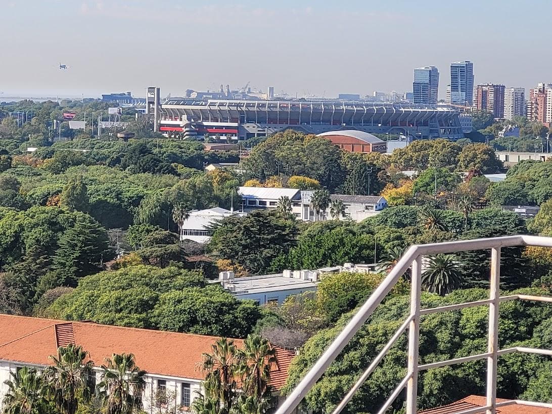 2-room apartment with a view of the river