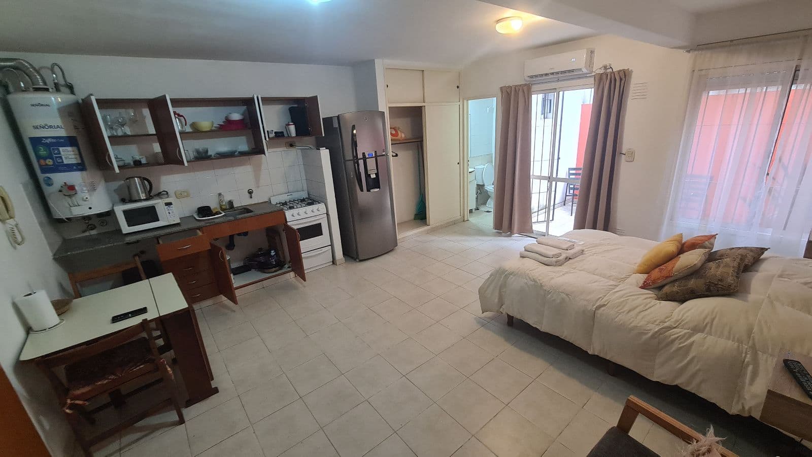 Short-Term Rental: Studio Apartment with Patio
