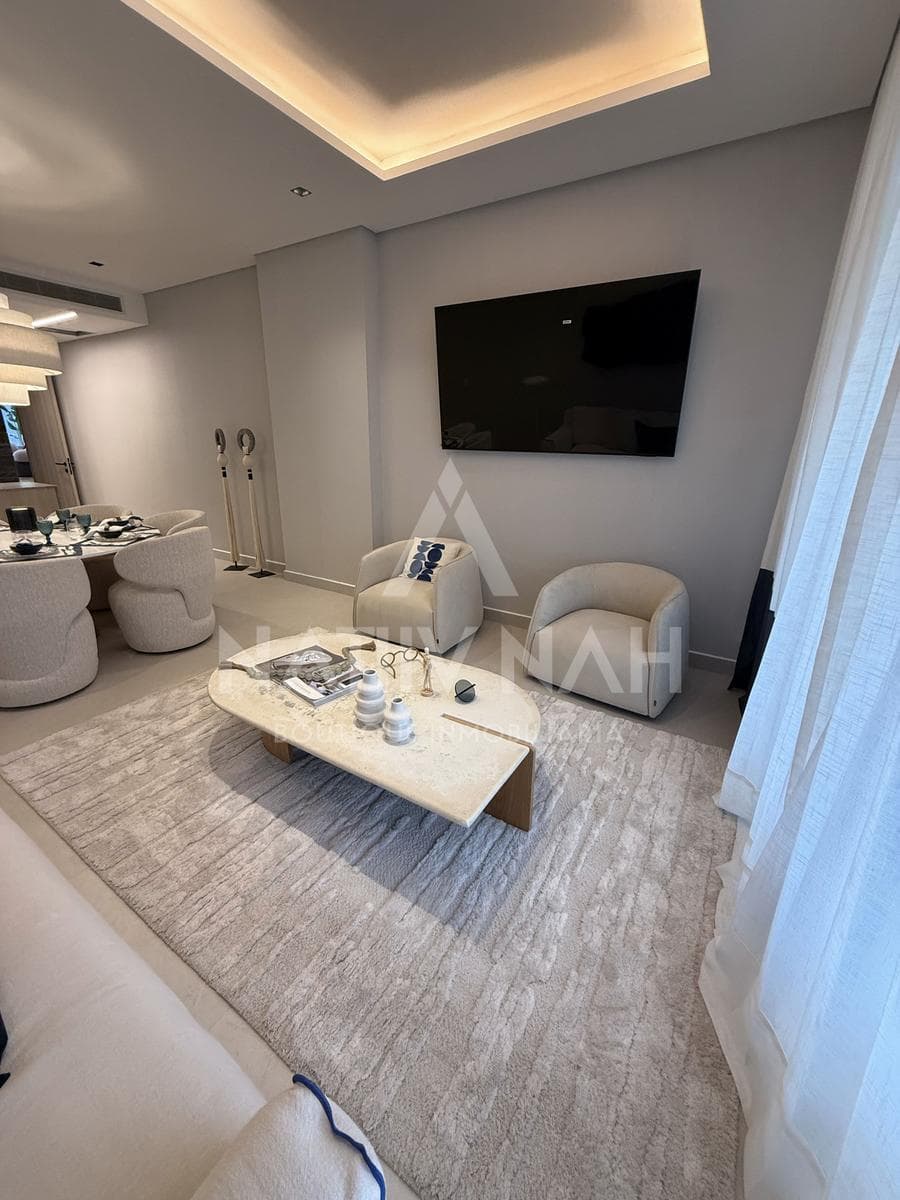 Pre-Sale Apartment, 2 Bedrooms, with Beach Club and Yacht Club, Cancún