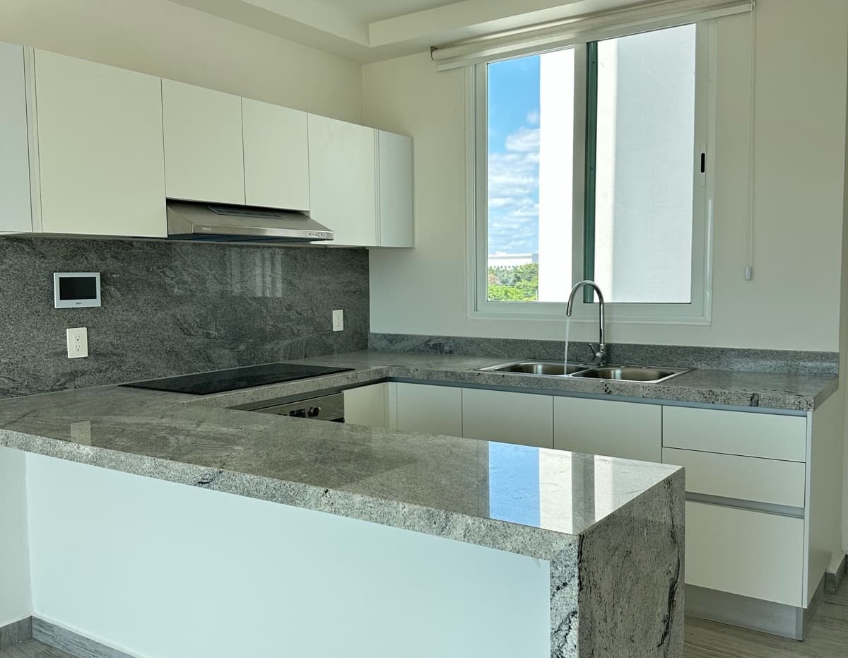 3-Bedroom Apartment for Rent, Tower M, Bonampak Ave., Cancún