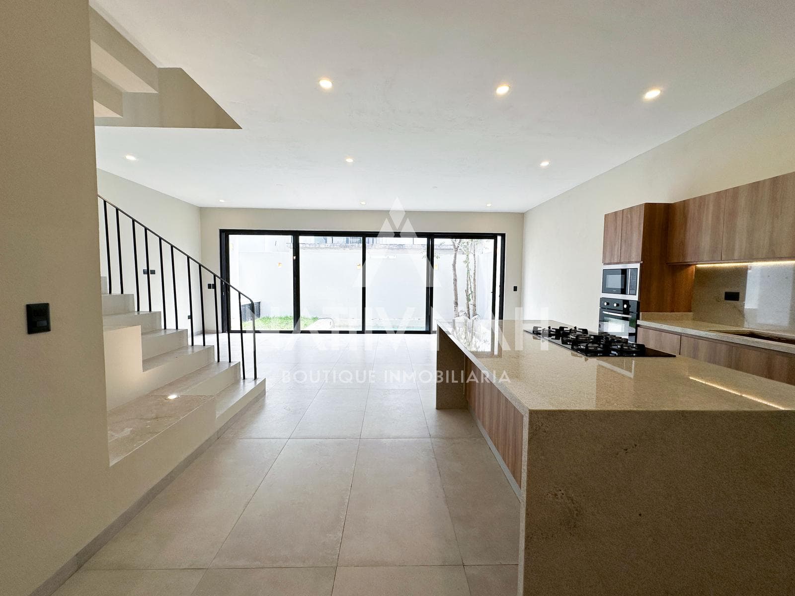 House for Sale, 4 Bedrooms, 3 Levels, Av. Huayacán, Aqua by Cumbres, Cancún